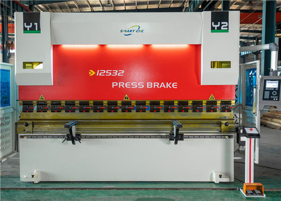 freno de la prensa hidráulica del CNC de 125T DA52S para el doblez de acero inoxidable